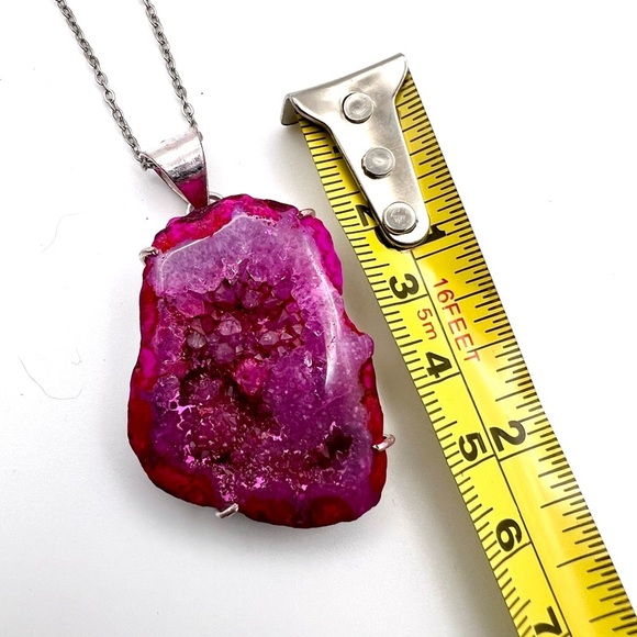925 You Choose! Micro Quartz Crystal Pink Geode Necklace Pendant - Picture 7 of 10